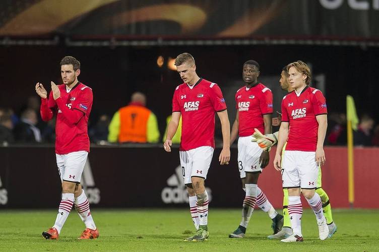 德甲中游卡位战:霍芬海姆主场破局盼胜,奥格斯堡客场稳守争分