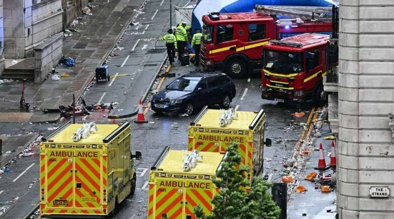 驾车冲撞利物浦队夺冠庆祝球迷!英国54岁男子被判21年6个月