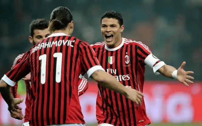 意甲新年首战!卡利亚里主场破九年魔咒?残阵硬扛AC米兰不败王者