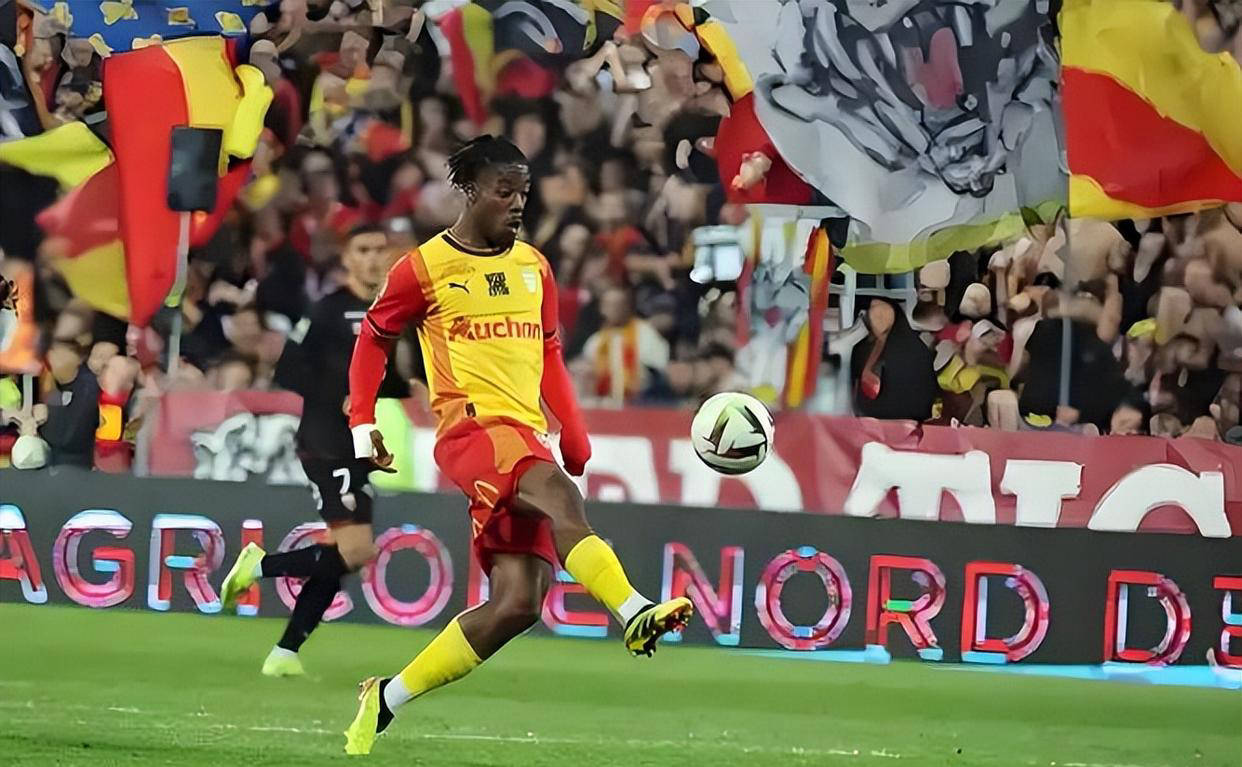 高洪波与邵佳一联手欧洲归化法甲MVP,鲁能巨资引援谣言遭辟谣